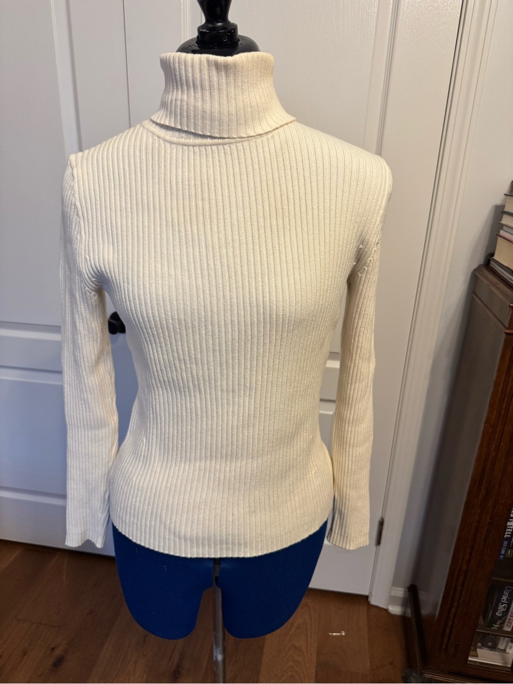 GAP Cream Ribbed Turtleneck Sweater